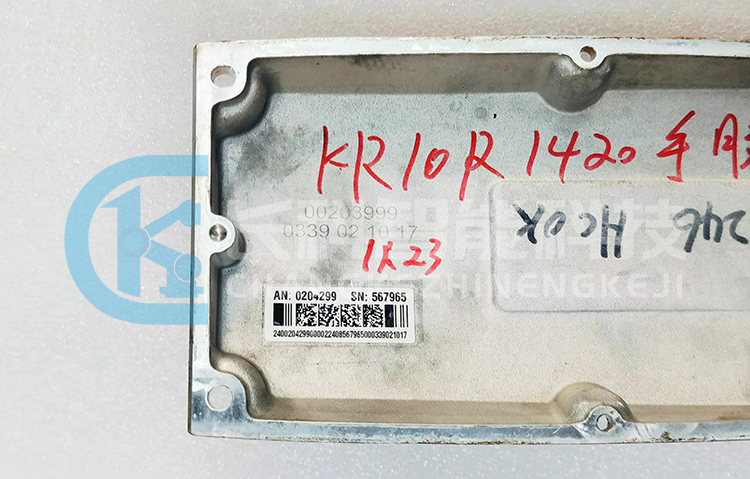 庫(kù)卡KR10 R1420五六軸手腕00-204-299